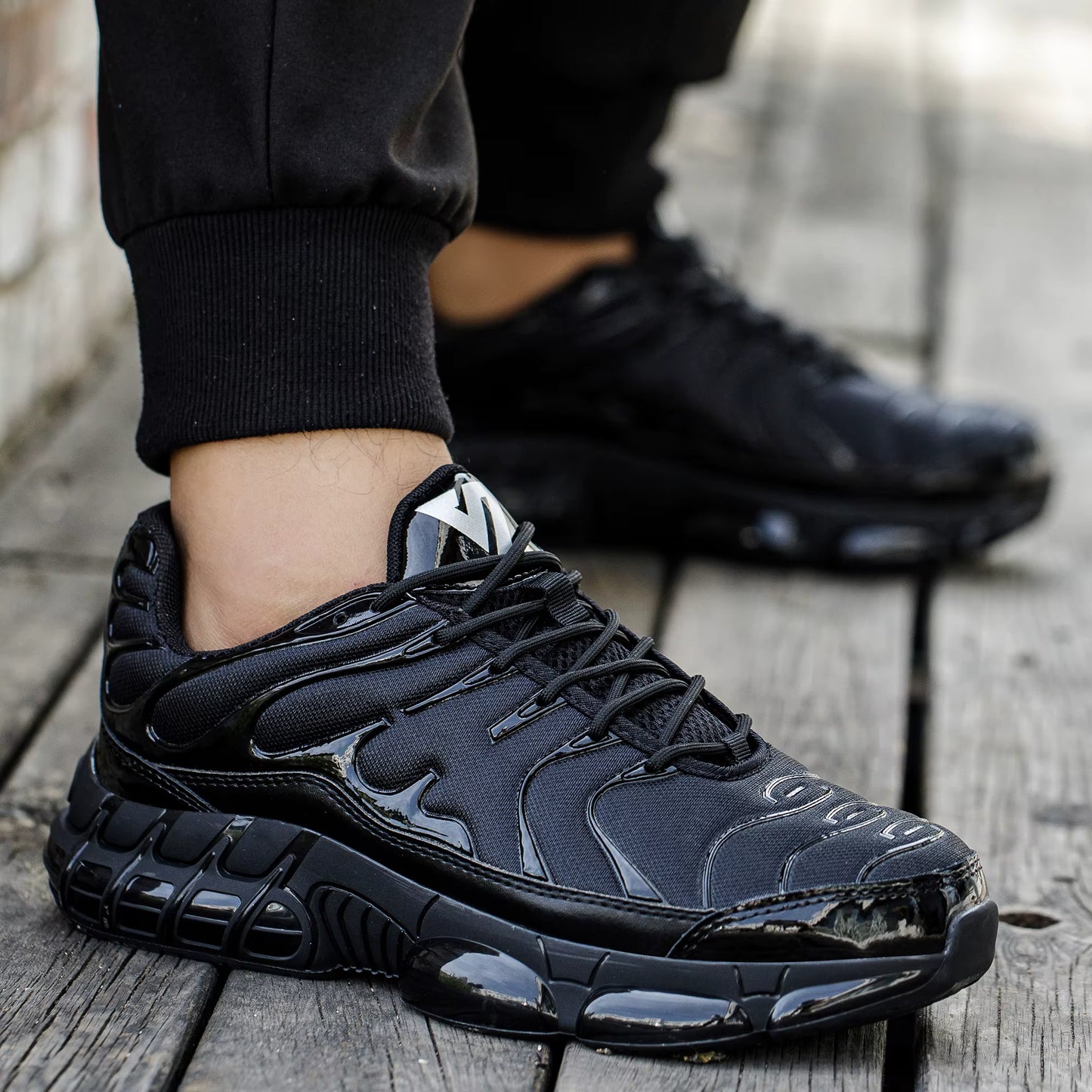 Air TN Plus Safety Sneakers - Stylish Protection Meets All-Day Comfort