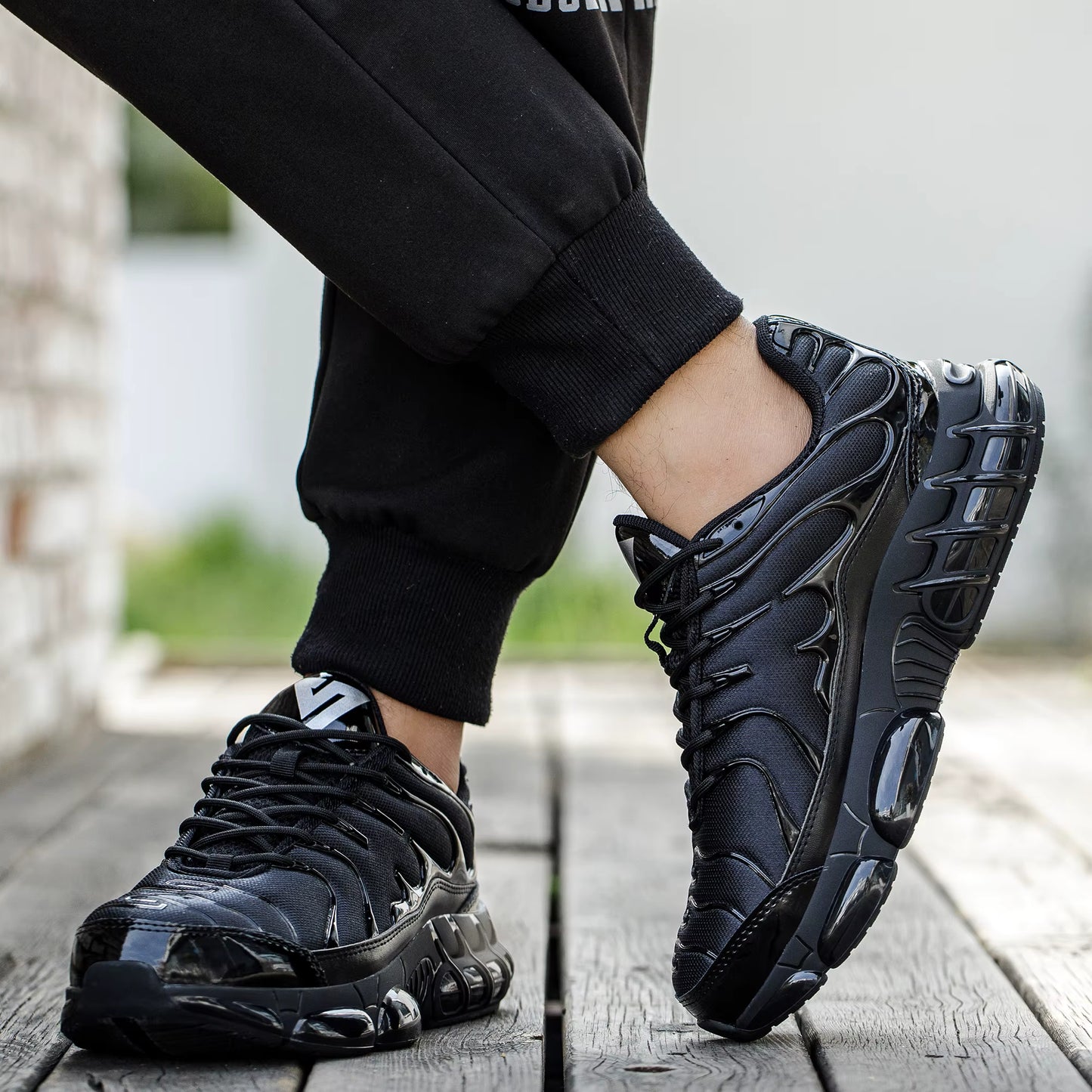 Air TN Plus Safety Sneakers - Stylish Protection Meets All-Day Comfort