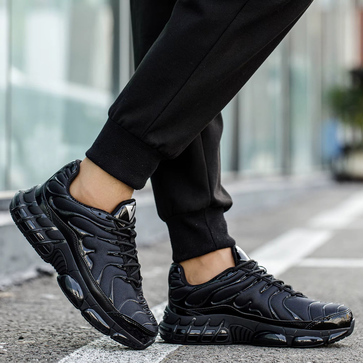 Air TN Plus Safety Sneakers - Stylish Protection Meets All-Day Comfort